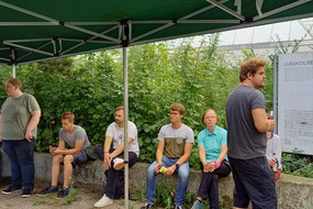 Works outing - Participants at the barbecue at the TU Dortmund