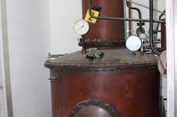 Destille für den Rohbrand